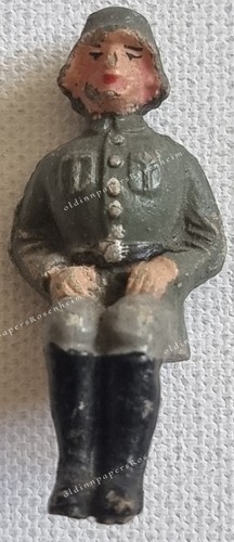 Massefigur soldat sitzend 5 - massefigur,