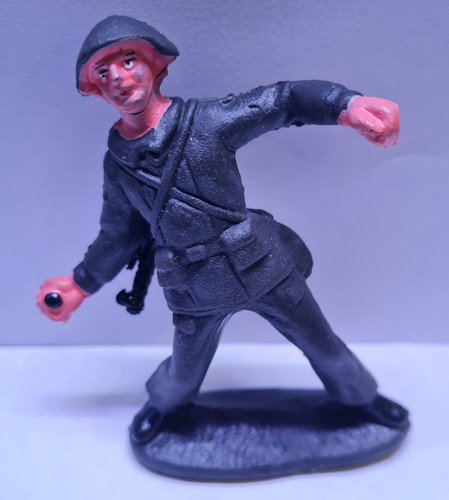 Ddr nva spielzeug - figur, soldat
