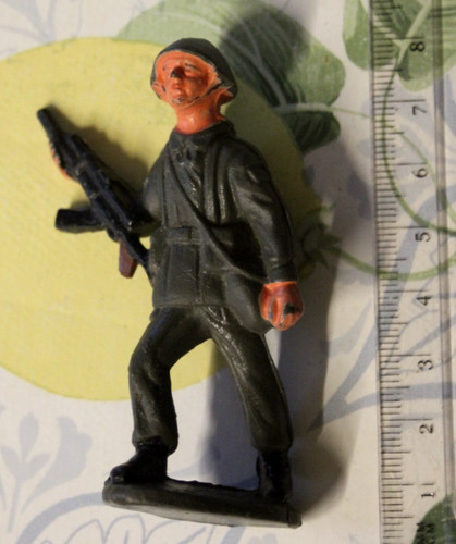 Ddr spielzeug nva soldat armee - spielzeug,